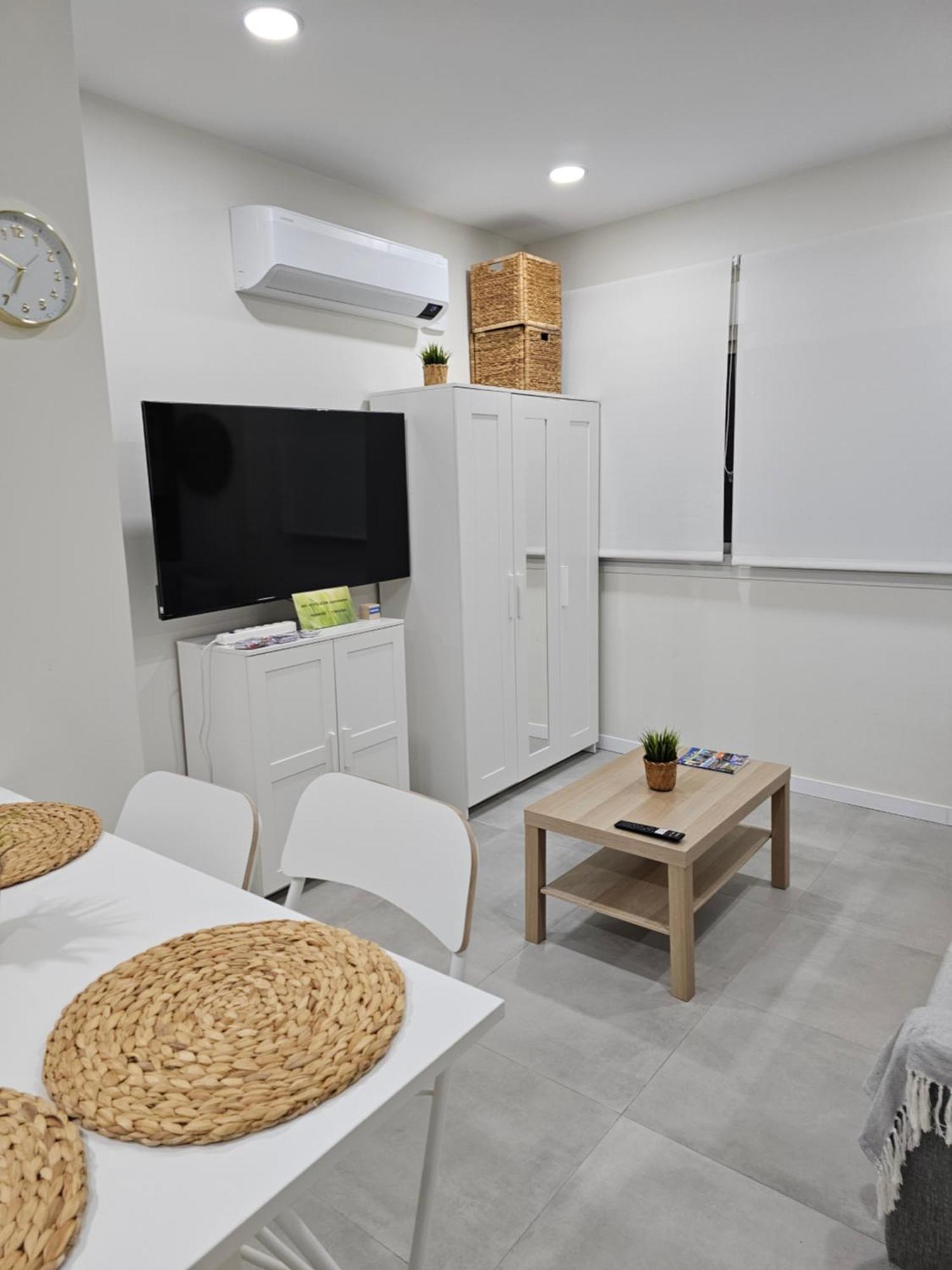 Estudio Trinidad Centro Malaga 2 Eksteriør bilde